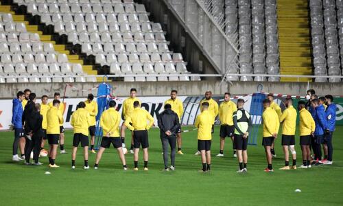 Σε καραντίνα η Γρανάδα λόγω του ταξιδιού στην Κύπρο thumb