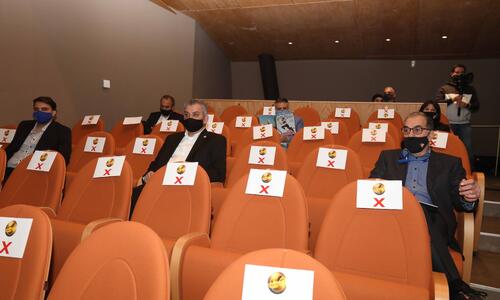 Πρωτόγνωρες συνθήκες (pics) thumb