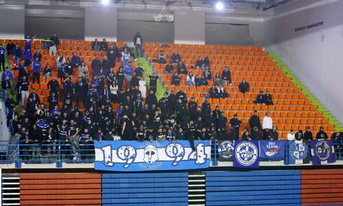 Ανόρθωση / Sold out σε τρία λεπτά! thumb