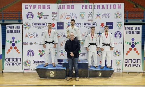 Ο Πέτρος Χριστοδουλίδης πρωταθλητής Κύπρου στα -66kg thumb
