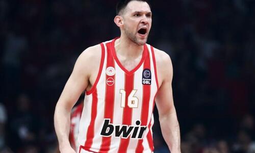 Παπανικολάου: «Να βρεθούμε σε ένα ακόμη Final-Four και να φτάσουμε μέχρι το τέλος» thumb
