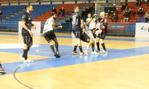 ΠΑΡΝΑΣΣΟΣ ΣΤΡΟΒΟΛΟΥ: Τεράστια νίκη με Σάσσαρι thumb