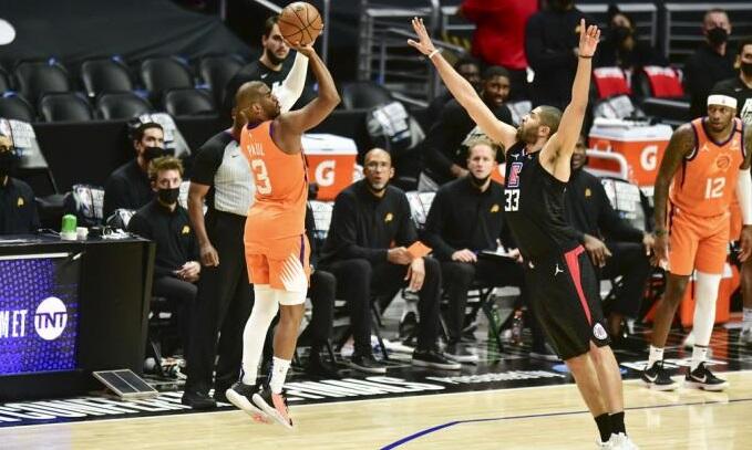 Ο «CP3» έκανε το... παιχνίδι της ζωής του, οι Σανς στους τελικούς του ΝΒΑ thumb