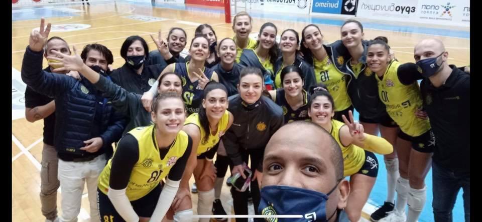 Βόλεϊ Γυναικών: Η «βασίλισσα» εδραιώθηκε στην κορυφή thumb