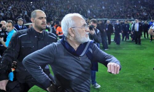 Ιβάν Σαββίδης: Αναβολή στη δίκη για την εισβολή στο γήπεδο με το όπλο! thumb