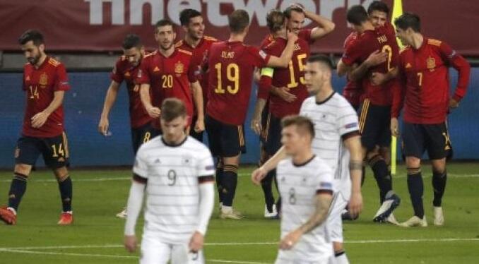 Για «εθνική καταστροφή» μιλάνε τα γερμανικά ΜΜΕ, στον... έβδομο ουρανό οι Ισπανοί (pics) thumb