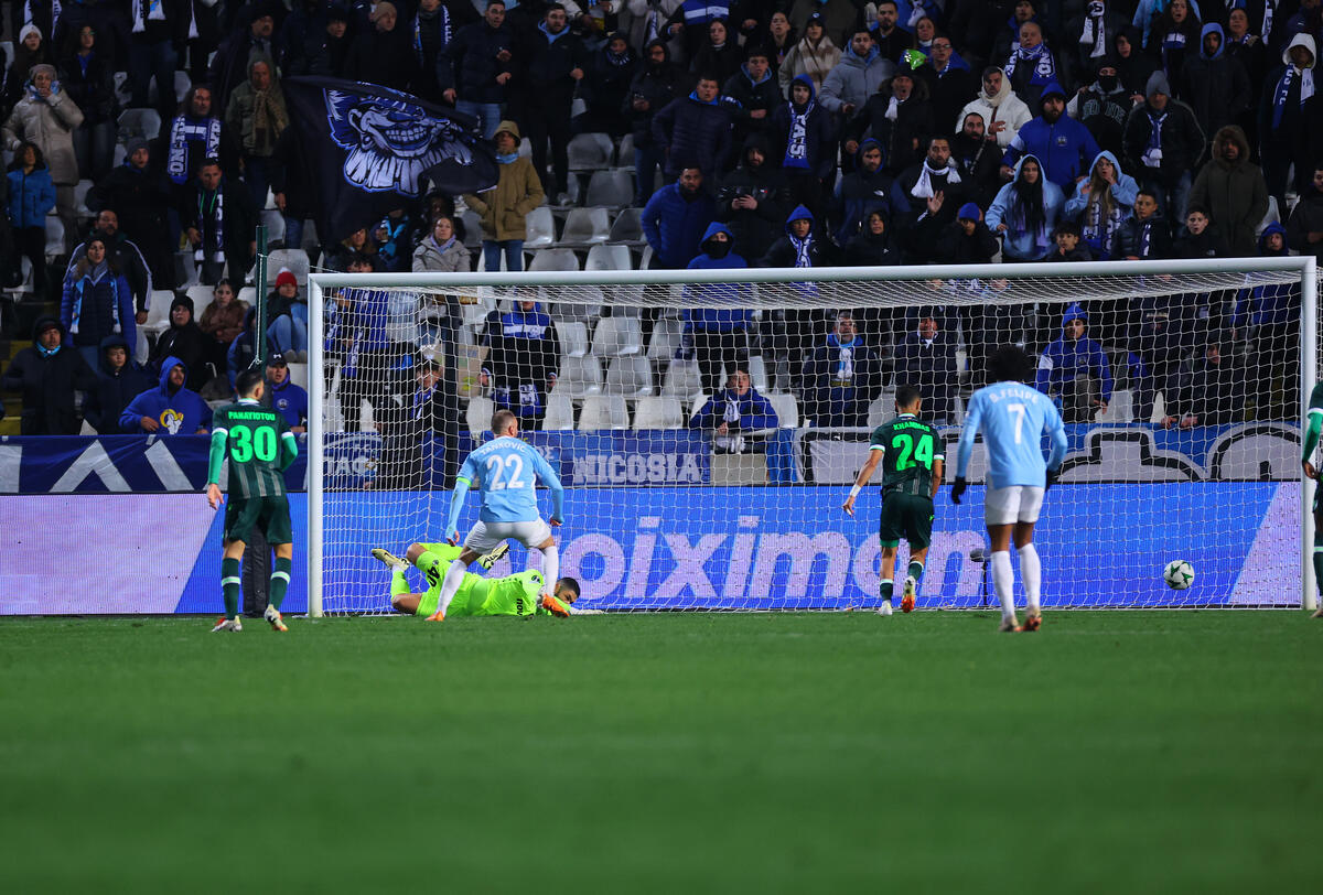 Στιγμιότυπα: Έτσι ήρθε το ισόπαλο 1-1 στον Κυπριακό «εμφύλιο» thumb