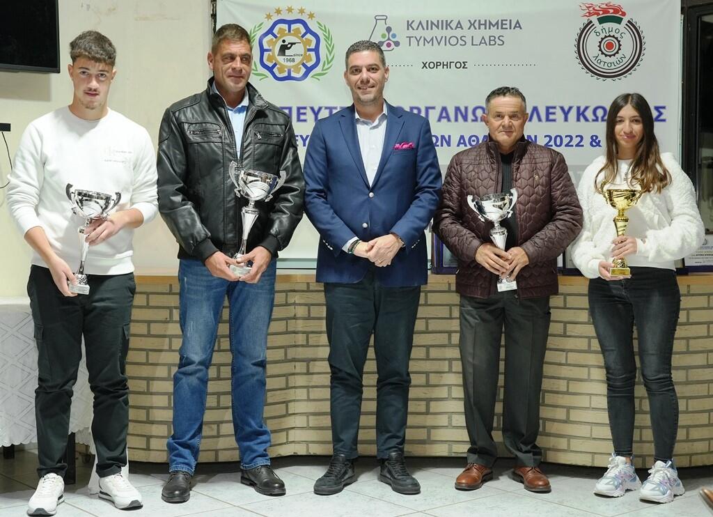Στις βραβεύσεις της Σκοπευτικής Οργάνωσης Λευκωσίας ο Χρίστος Νεοφύτου thumb