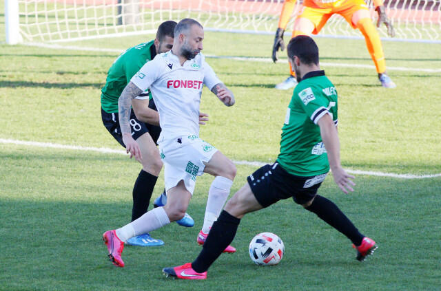 Έτσι έκανε το 1-1 ο Παπουλής (vid) thumb