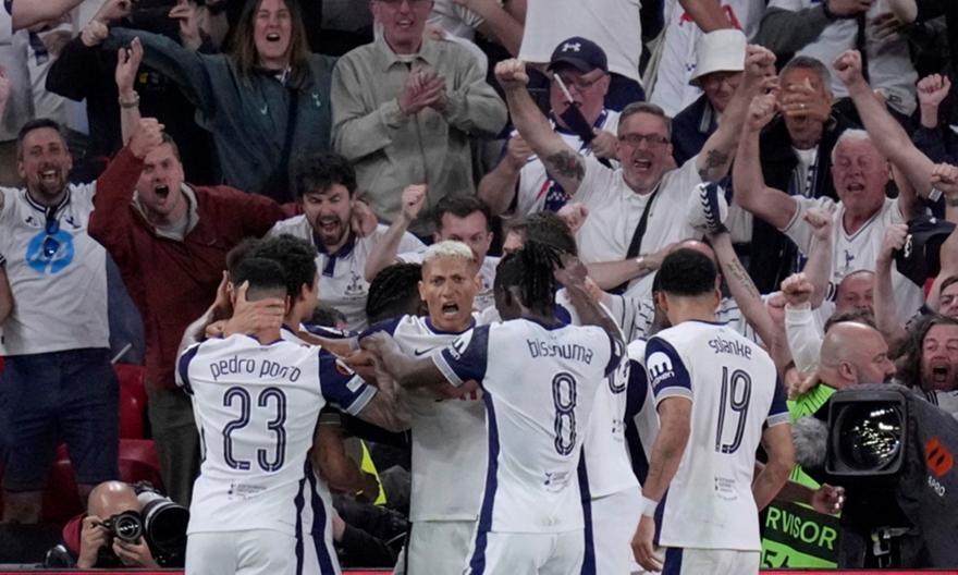 Έπιασε… δυάδα η Τότεναμ: Η Χρυσή Βίβλος του Europa League thumb