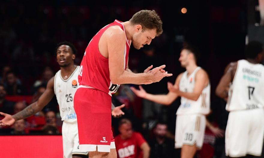 Euroleague: MVP της 3ης αγωνιστικής ο Βεζένκοφ thumb