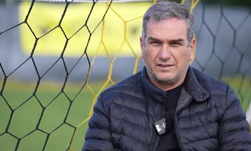 «Αυτό με στεναχωρεί, δεν βλέπω Κύπριους παίκτες και ειδικά νεαρούς...» (Βίντεο) thumb