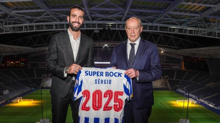 «Δράκος» μέχρι το 2025 ο Ολιβέιρα thumb