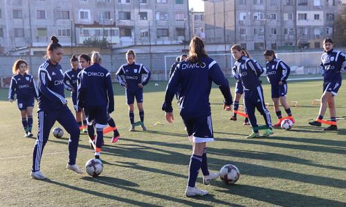 Νέος κανονισμός για άδεια μητρότητας από την FIFA thumb