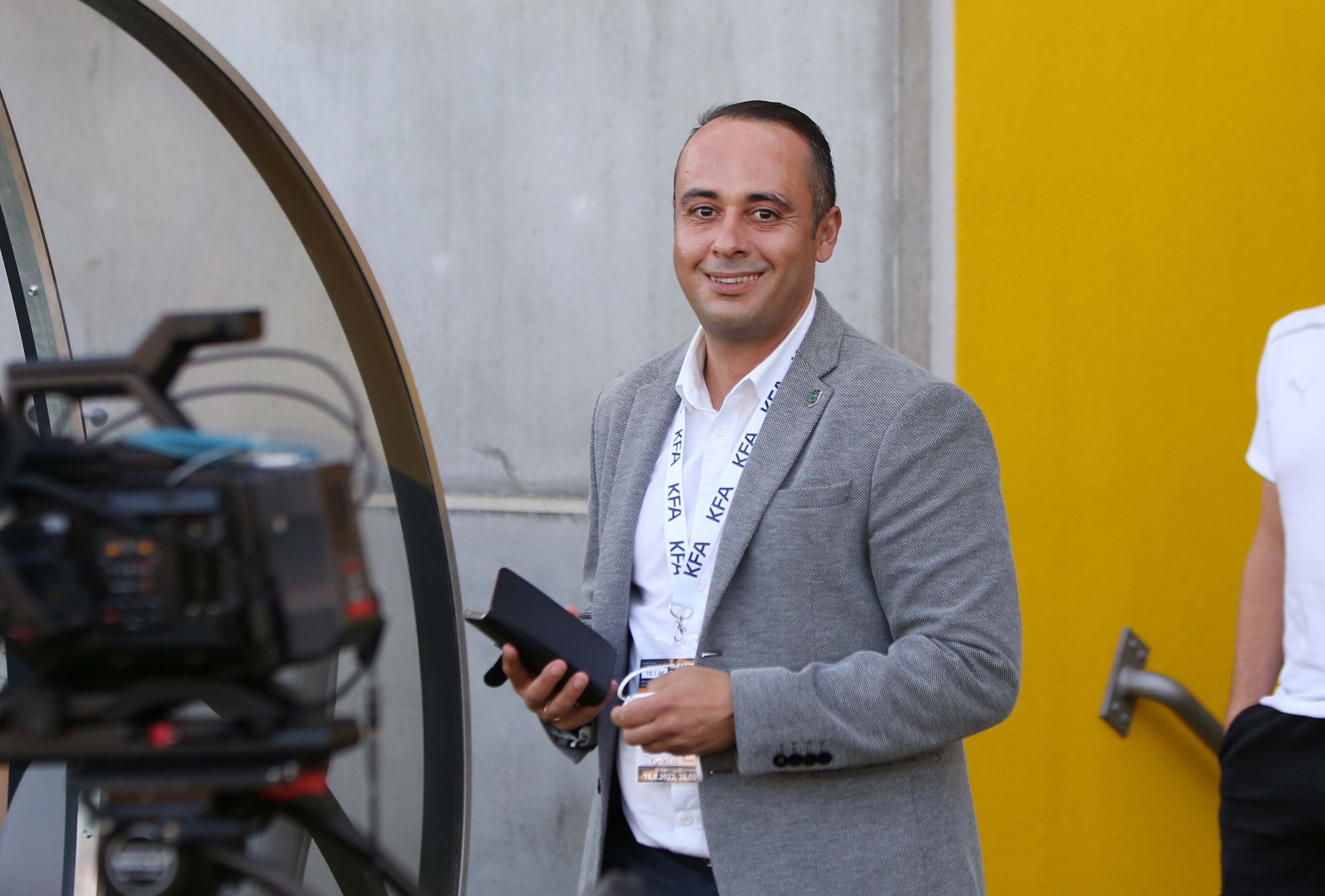 «Δεν μ’ αρέσει να δίνω… ταμπέλες, ατυχείς οι δηλώσεις από πλευράς Καρμιώτισσας» thumb