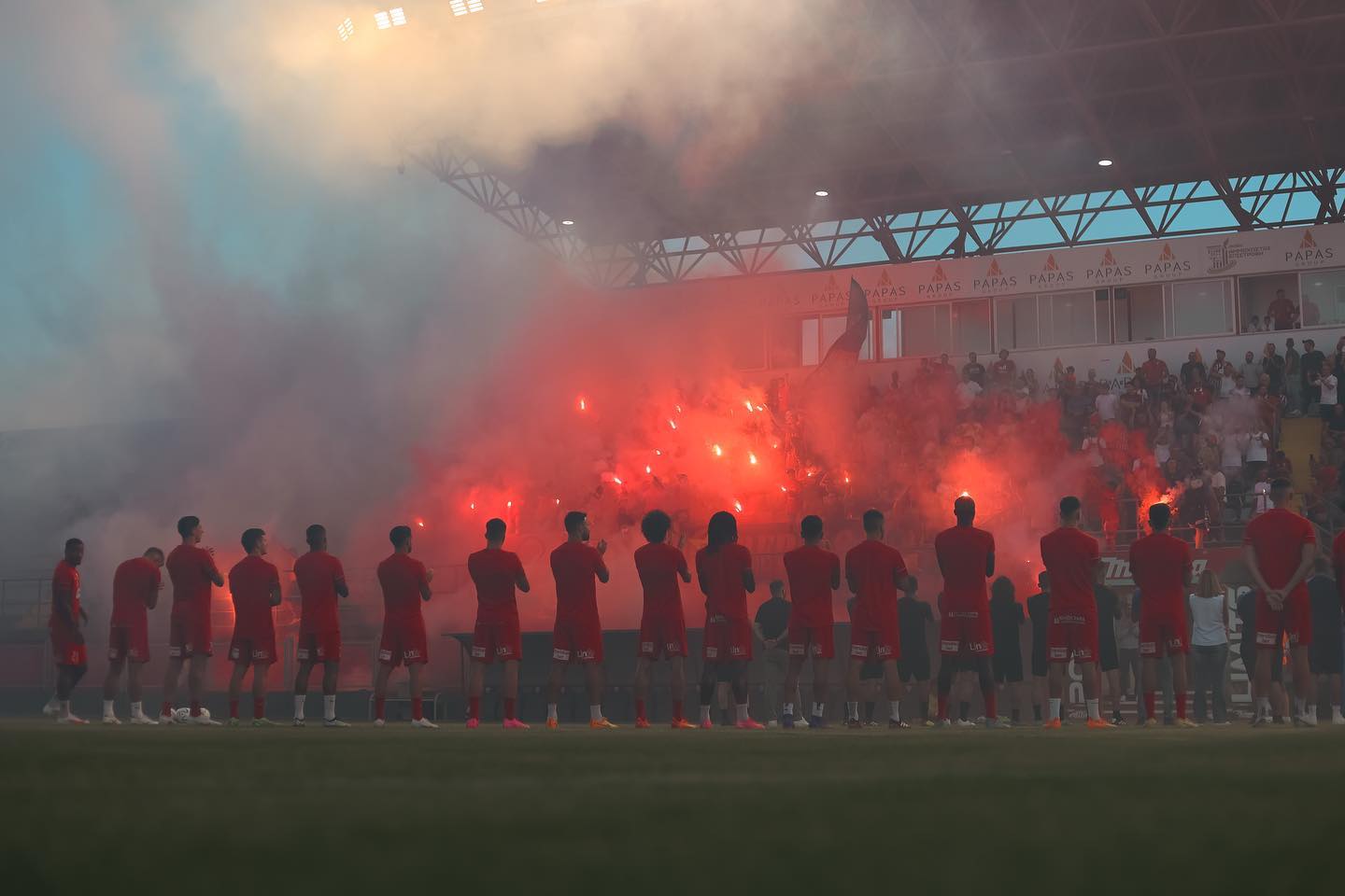 Νέα Σαλαμίνα - ΑΕΖ 1-1: Το φιλικό κρίθηκε στην... επανάληψη thumb