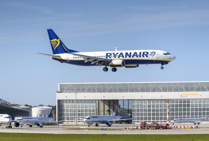 Η Ryanair «τρόλαρε» την Αγγλία μετά την ήττα από την Ελλάδα (pic) thumb