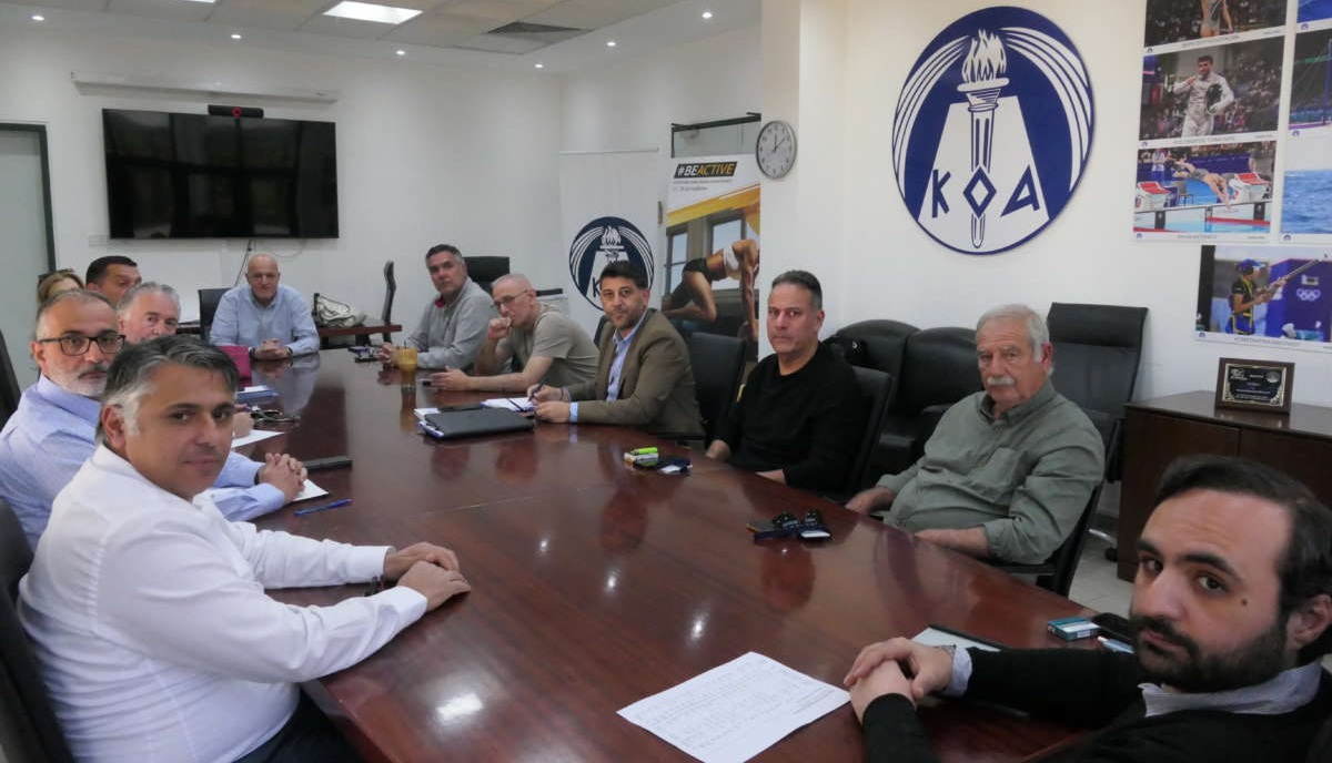 ΚΟΑ: Συμφωνία για αναβάθμιση των αθλητικών υποδομών της Πάφου thumb