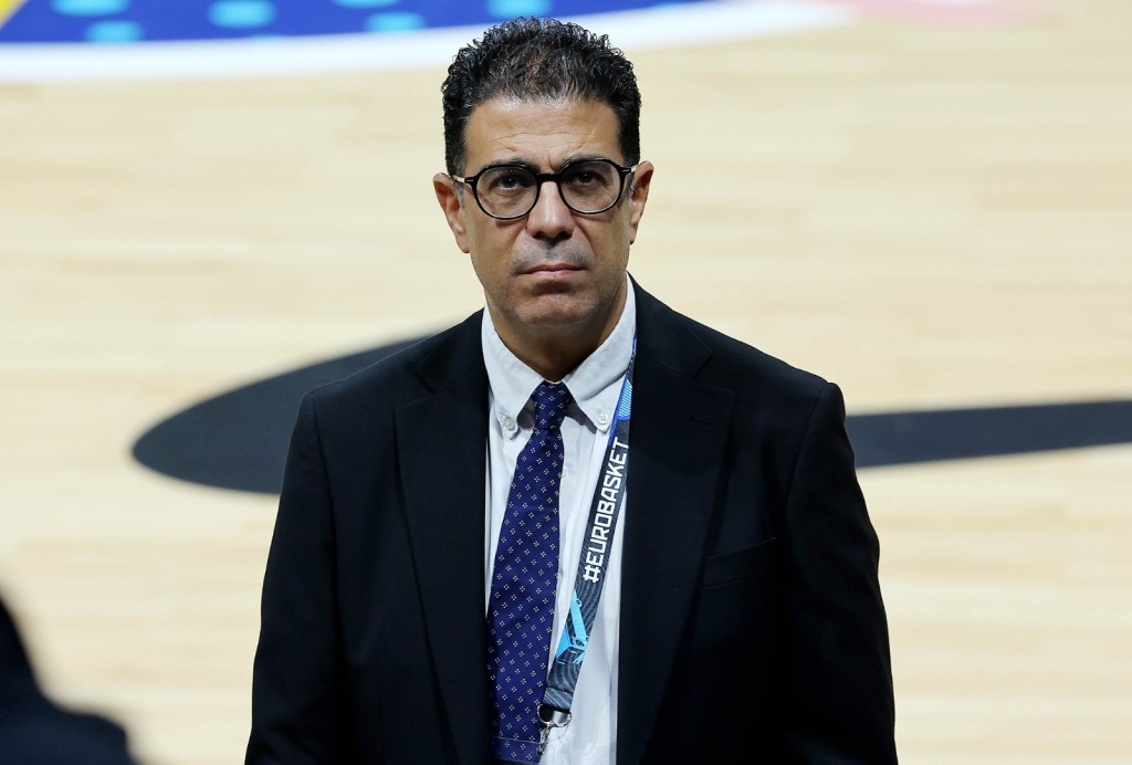 Ο Πρόεδρος της ΚΟΚ ομιλητής στο 36ο Συνέδριο ΕΑΚ-ΠΣΑΤ thumb